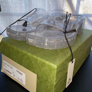 Women's slide sandal with Gucci logo - clear